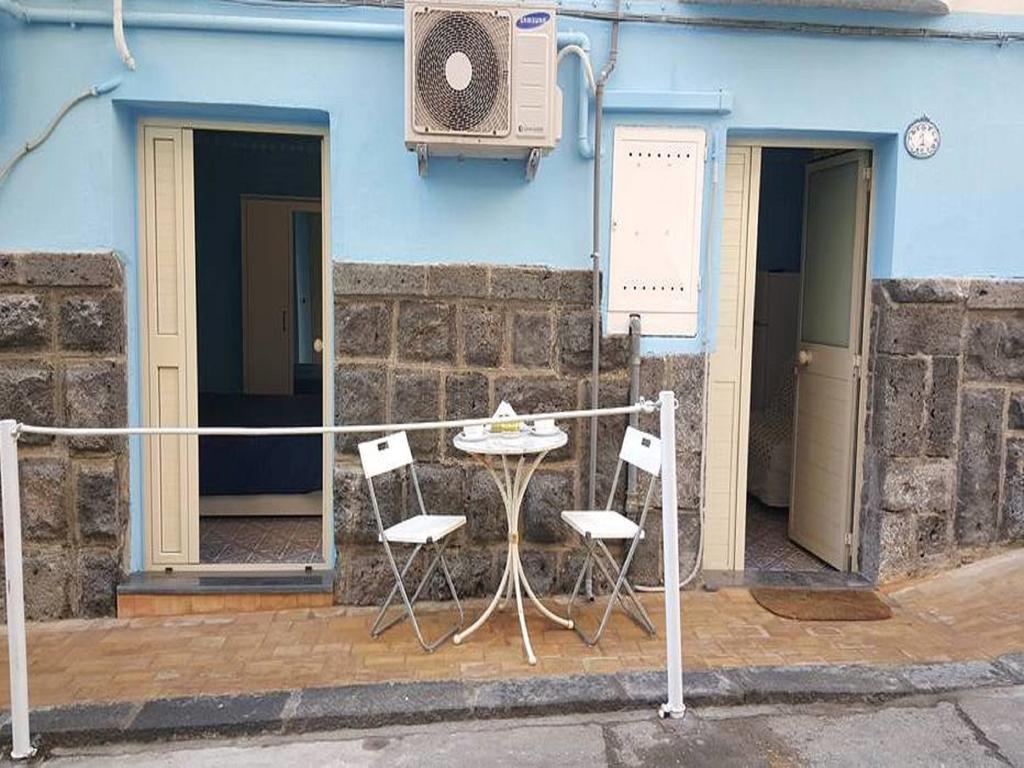 Bilocale Nefele Appartement Giardini-Naxos Buitenkant foto