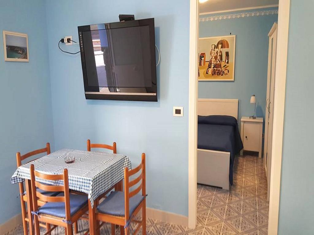 Bilocale Nefele Appartement Giardini-Naxos Buitenkant foto